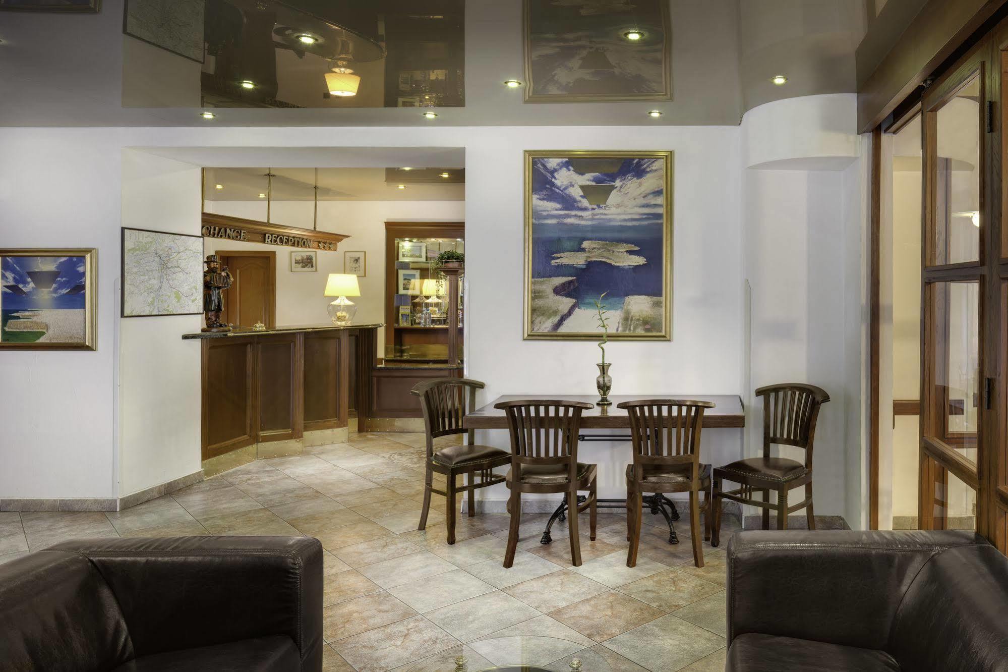 Hotel Otar Prága Kültér fotó